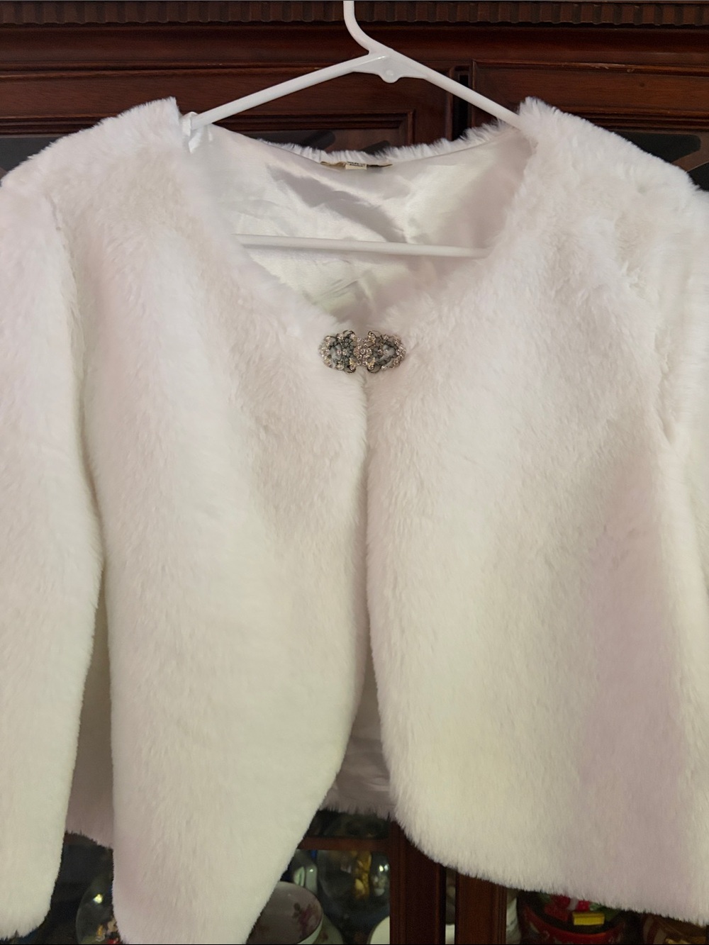 Cropped White Faux Fur Jacket with Rhinestone Clasp